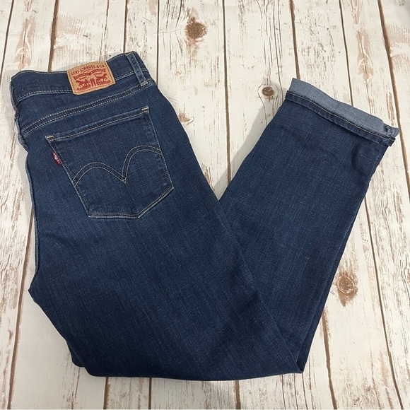 Levi’s Classic Straight Jeans Size 8 medium wash high rise - Picture 10 of 16
